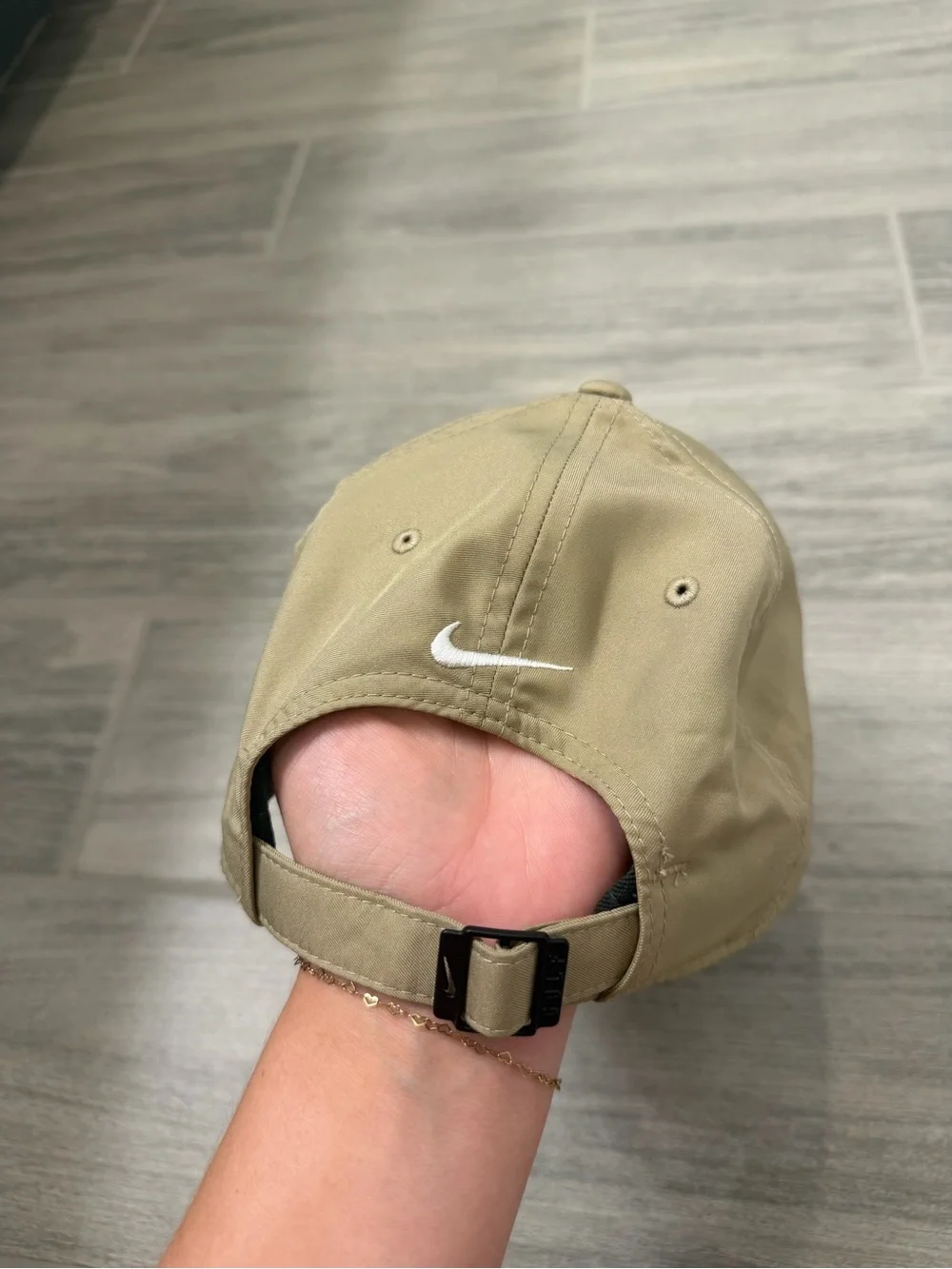NWOT Beige Nike Dri-fit Baseball Hat